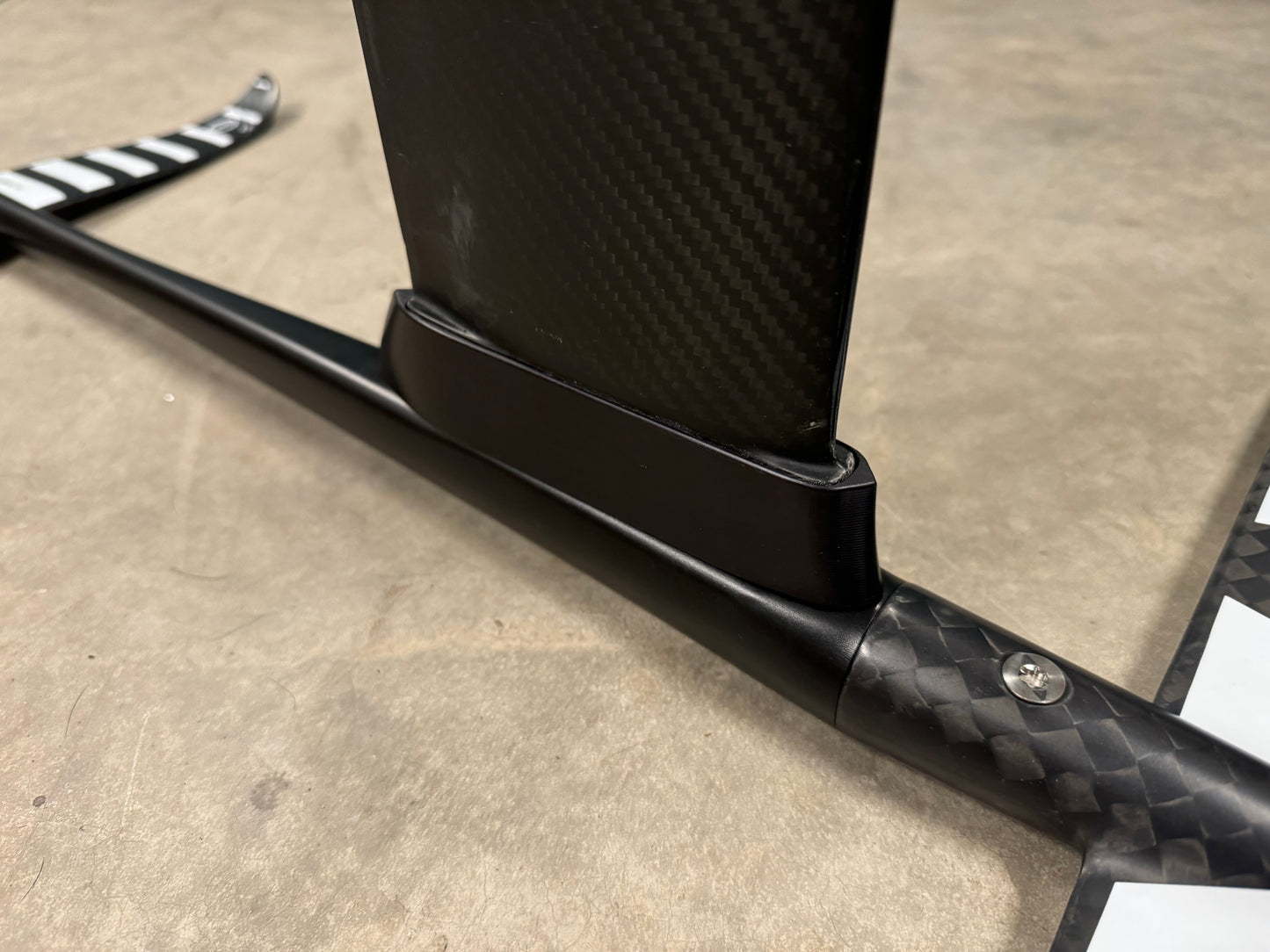 Axis Carbon Fiber Mast to Armstrong Aluminum Alloy Fuselage Adapter