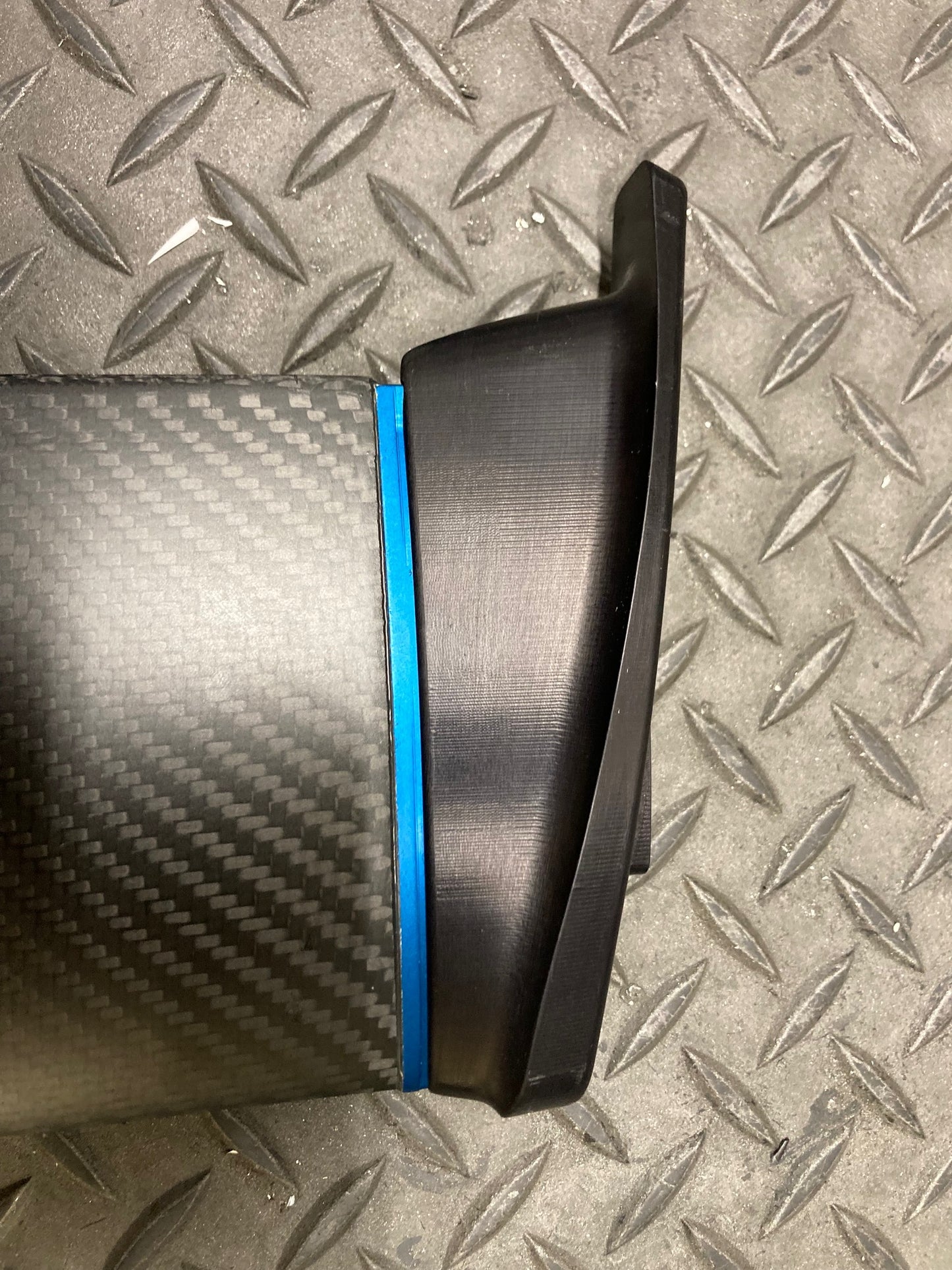 Takuma Mast to Triton X-1 Monowing Adapter